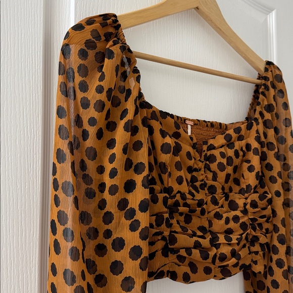 FREE PEOPLE PARKER Blouse Leopard Print Cropped Size XS Like New! - Picture 3 of 7